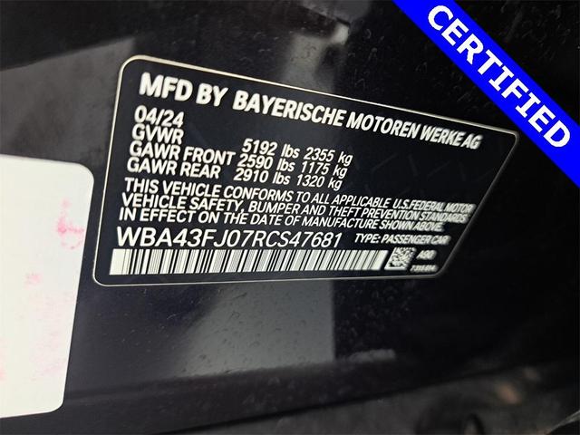 Photo of 2024 Dark Graphite Metallic BMW 530