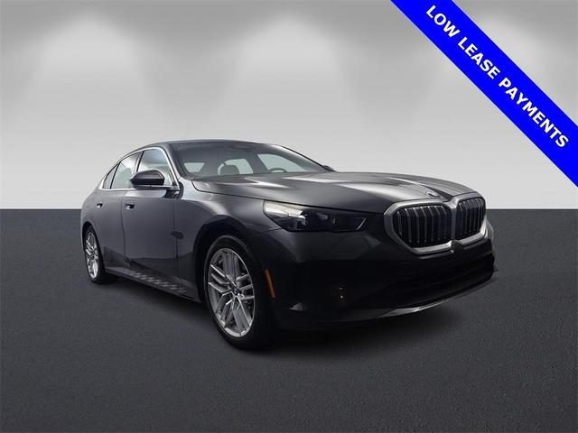 2024 BMW 530