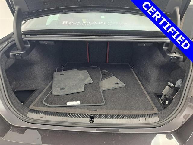Photo of 2024 Dark Graphite Metallic BMW 530