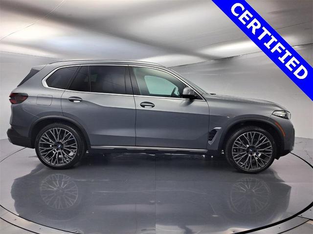 Photo of 2024 Skyscraper Gray Metallic BMW X5