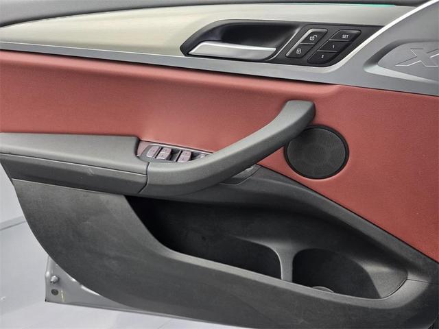 Photo of 2024 Skyscraper Gray Metallic BMW X3