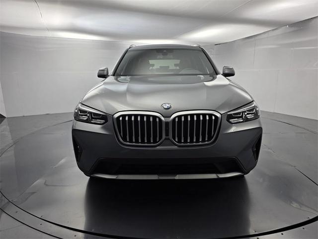 Photo of 2024 Skyscraper Gray Metallic BMW X3