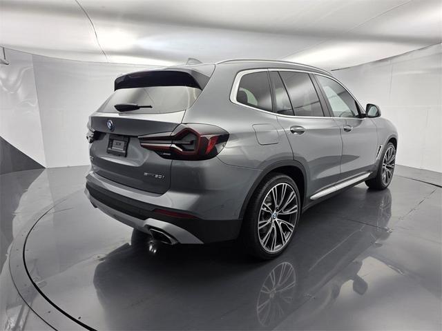 Photo of 2024 Skyscraper Gray Metallic BMW X3