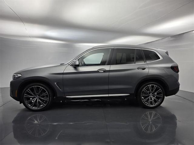 Photo of 2024 Skyscraper Gray Metallic BMW X3