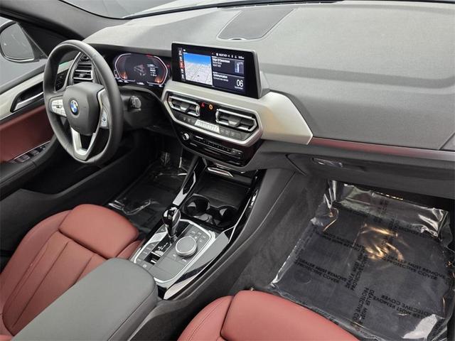 Photo of 2024 Skyscraper Gray Metallic BMW X3