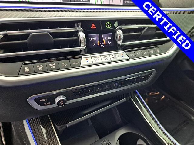 Photo of 2022 Mineral White Metallic BMW X5