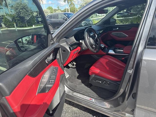 Photo of 2024 Liquid Carbon Metallic Acura MDX