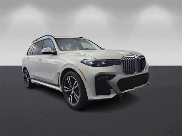 2022 BMW X7