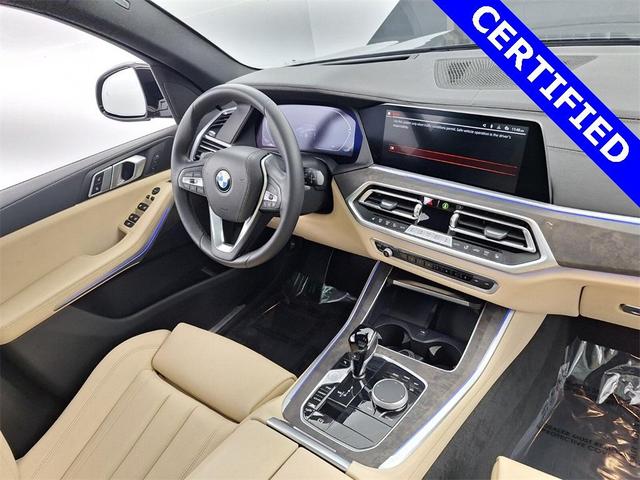 Photo of 2022 Dark Graphite Metallic BMW X5
