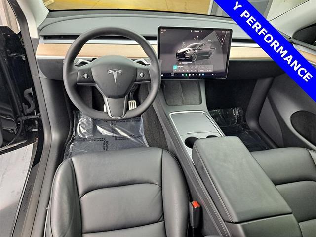 Photo of 2022 Black Tesla Model Y