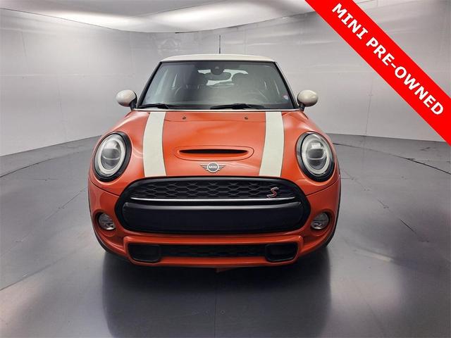 Photo of 2019 Solaris Orange Metallic MINI Hardtop