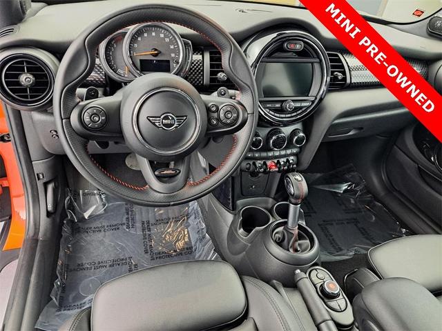 Photo of 2019 Solaris Orange Metallic MINI Hardtop