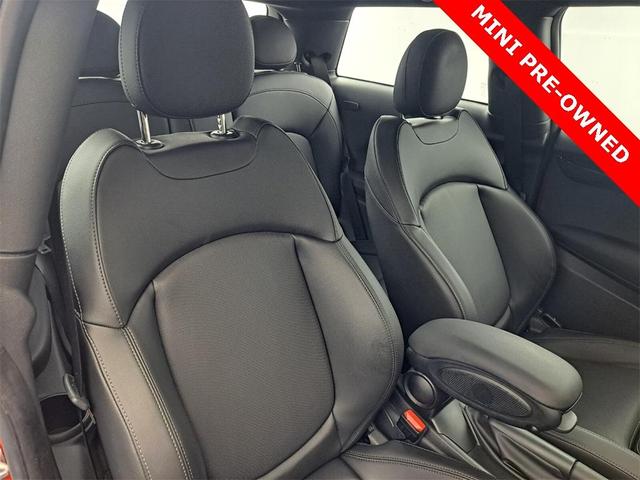 Photo of 2019 Solaris Orange Metallic MINI Hardtop