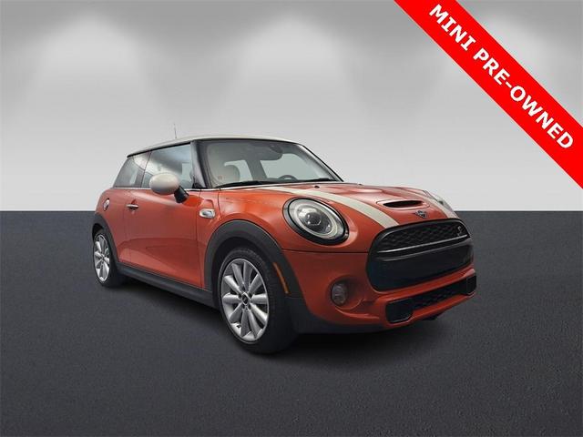 Photo of 2019 Solaris Orange Metallic MINI Hardtop