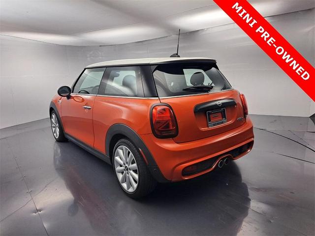 Photo of 2019 Solaris Orange Metallic MINI Hardtop