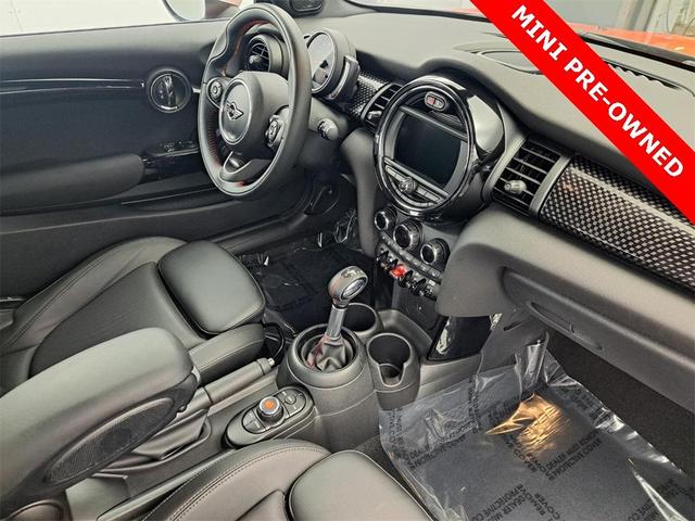 Photo of 2019 Solaris Orange Metallic MINI Hardtop