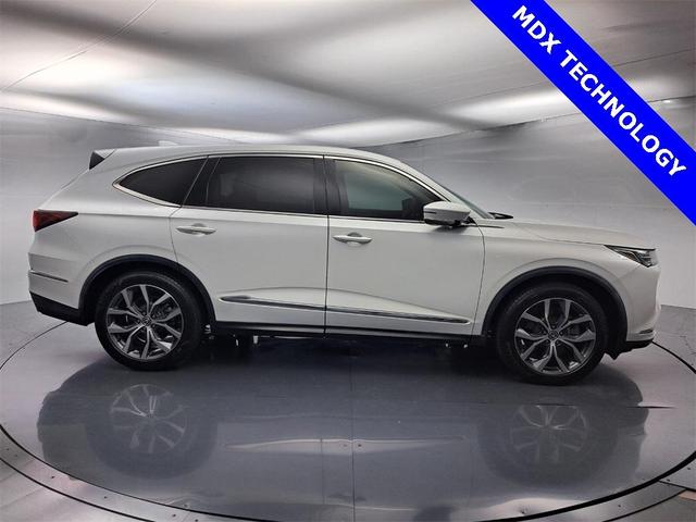 Photo of 2022 Platinum White Pearl Acura MDX