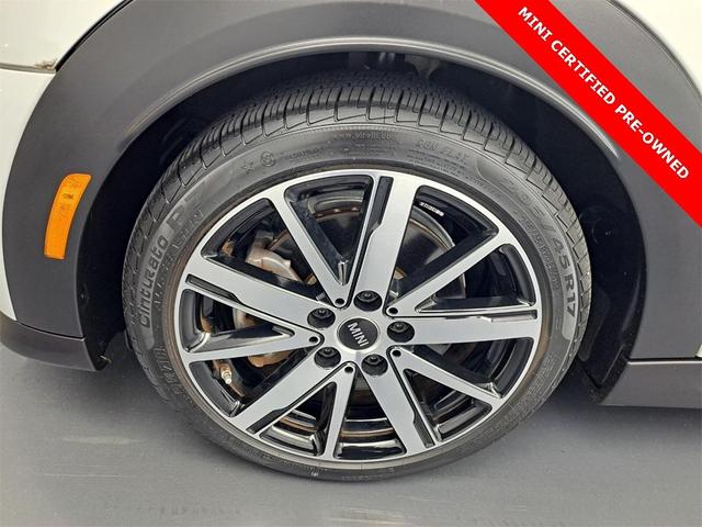 Photo of 2023 White Silver Metallic MINI Hardtop