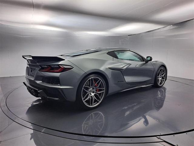 Photo of 2024 Gray Metallic Chevrolet Corvette