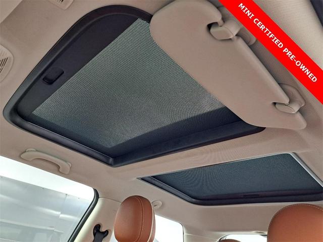 Photo of 2023 Rooftop Gray Metallic MINI Hardtop
