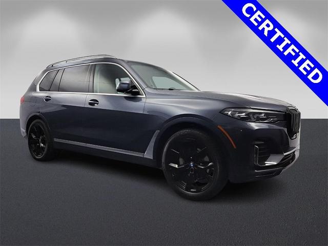 2021 BMW X7