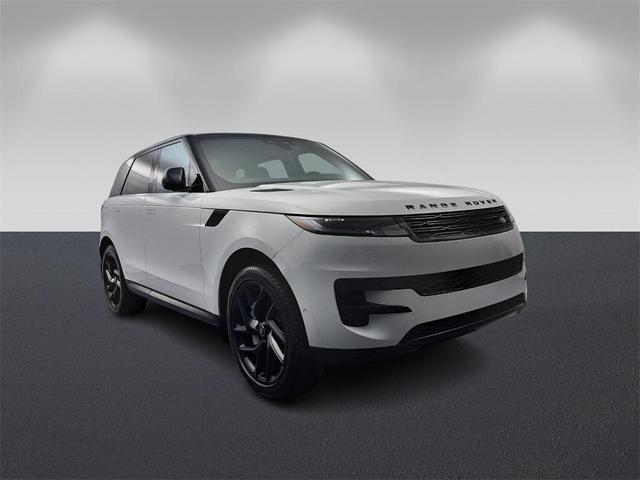 Photo of 2024 Fuji White Land Rover Range Rover Sport