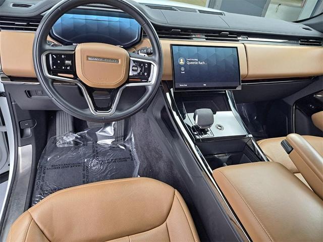 Photo of 2024 Fuji White Land Rover Range Rover Sport