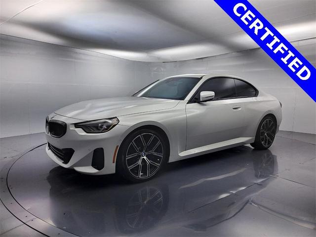 Photo of 2023 Mineral White Metallic BMW 230