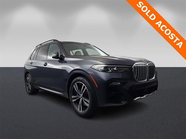 2022 BMW X7