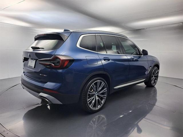 Photo of 2023 Phytonic Blue Metallic BMW X3