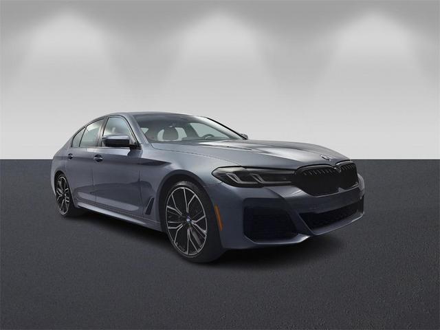 2022 BMW 530