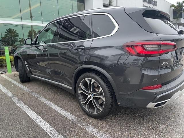 2022 BMW X5