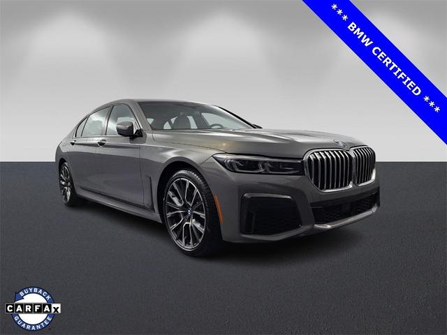 2022 BMW 740