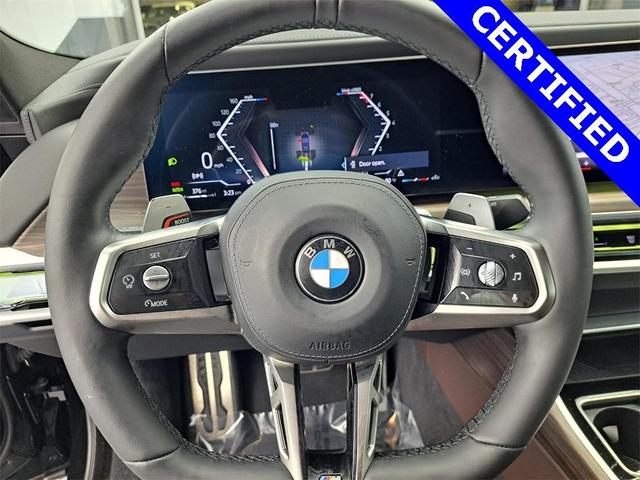 Photo of 2023 Black Sapphire Metallic BMW 740