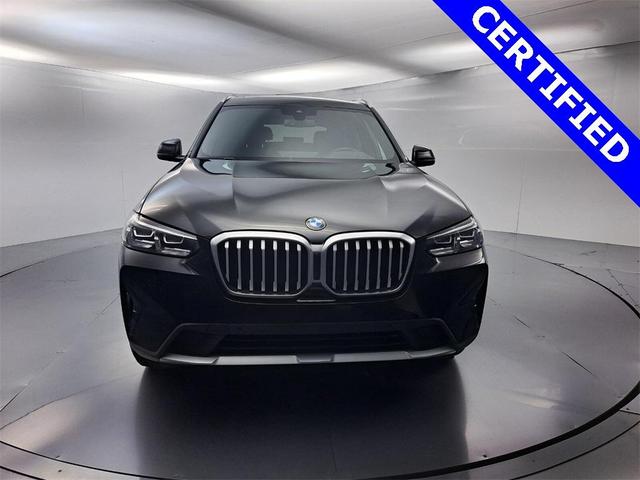 Photo of 2024 Jet Black BMW X3