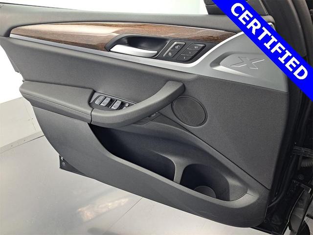 Photo of 2024 Jet Black BMW X3