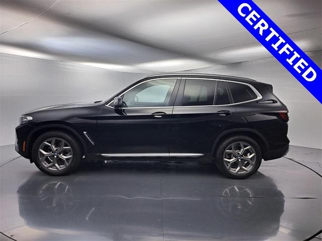 Photo of 2024 Jet Black BMW X3