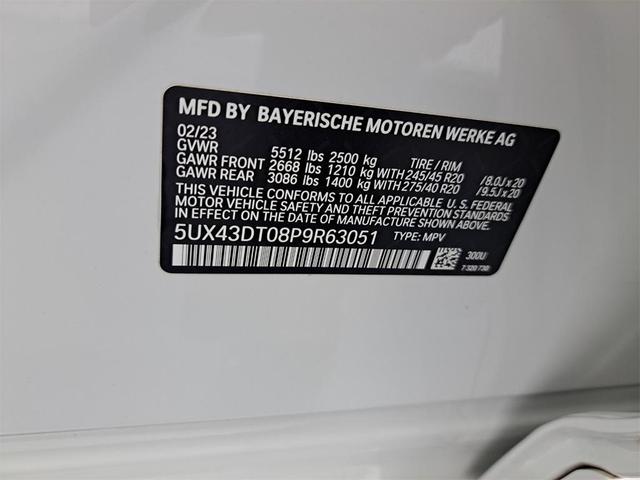 Photo of 2023 Alpine White BMW X4