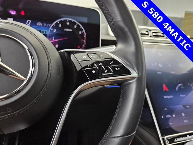 Photo of 2022 Obsidian Black Metallic Mercedes-Benz S-Class