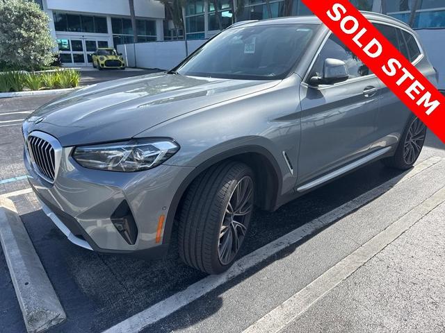 Photo of 2023 Skyscraper Gray Metallic BMW X3