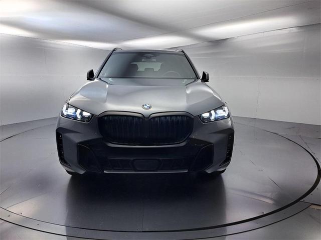 Photo of 2024 Skyscraper Gray Metallic BMW X5