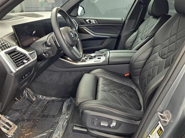 Photo of 2024 Skyscraper Gray Metallic BMW X5