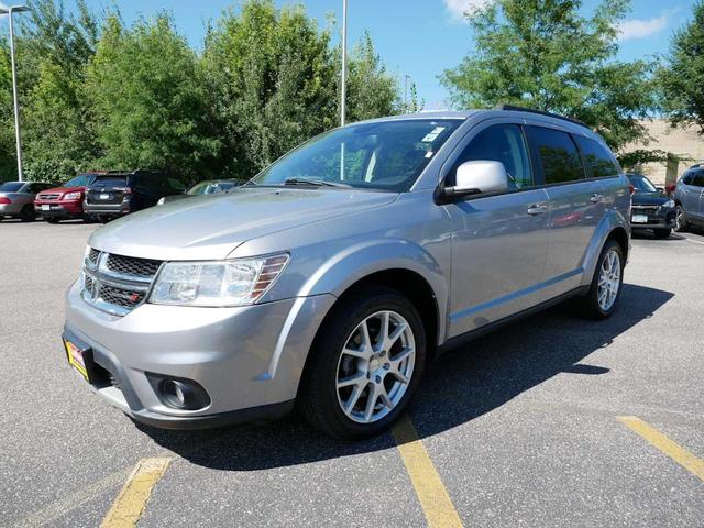 Photo of 2015 Billet Silver Metallic Clearcoat Dodge Journey