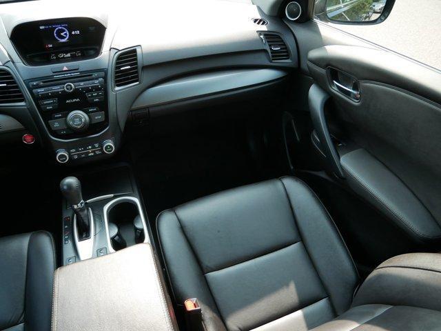 Photo of 2017 Crystal Black Pearl Acura RDX