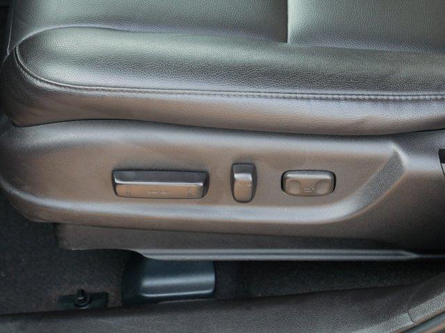 Photo of 2017 Crystal Black Pearl Acura RDX