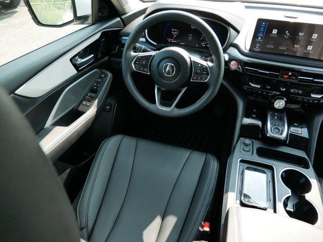 Photo of 2025 Platinum White Pearl Acura MDX