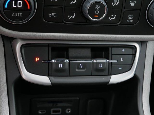 Photo of 2024 Metallic GMC Terrain