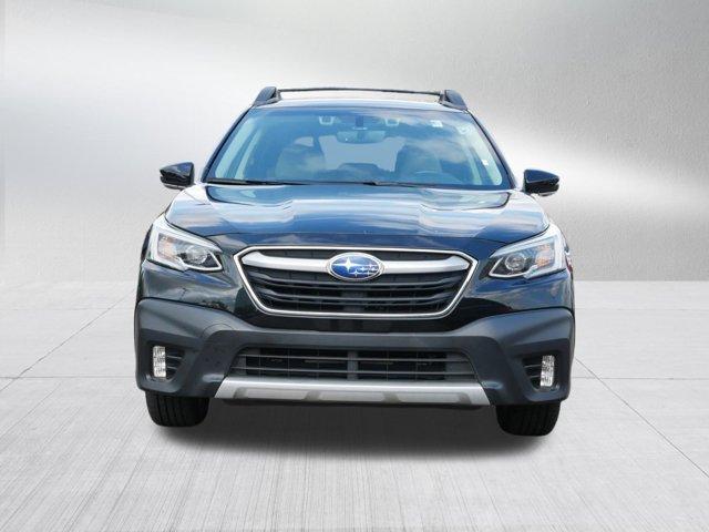 Photo of 2021 Crystal Black Silica Subaru Outback
