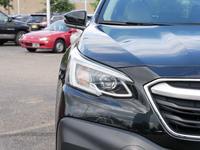 Photo of 2021 Crystal Black Silica Subaru Outback