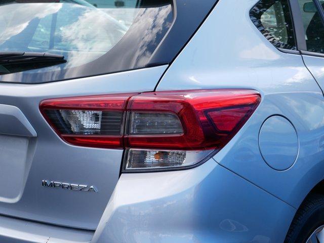 Photo of 2022 Ice Silver Metallic Subaru Impreza